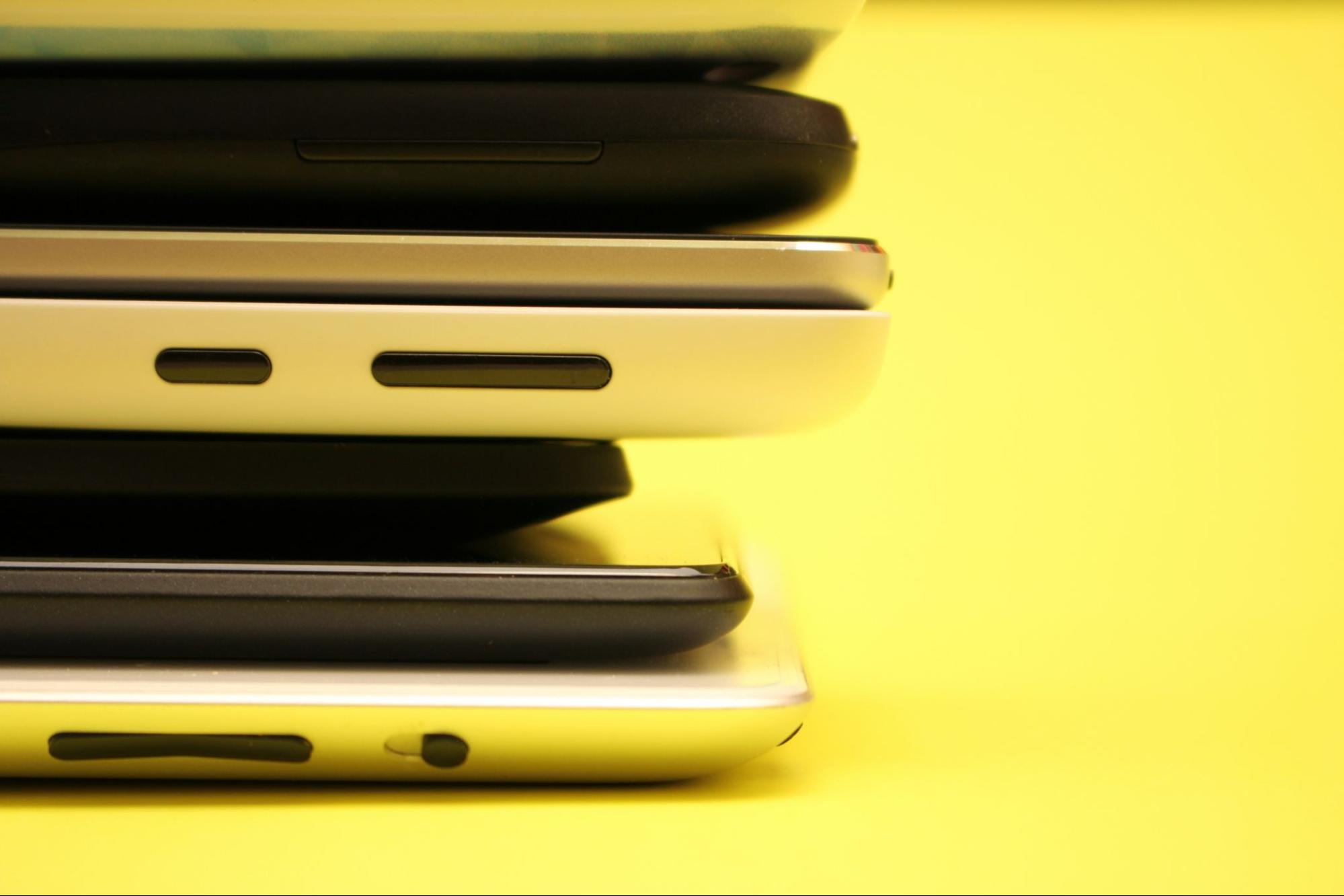 不用的手機別再收抽屜 回收抽iPhone 17等好禮's story cover image