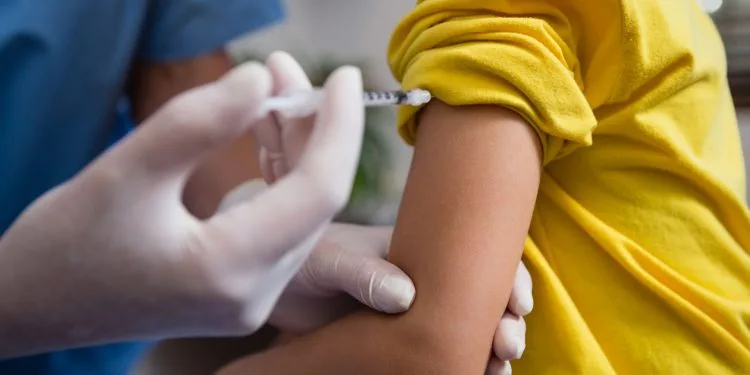 竹市自費疫苗補助　符合資格最高補助2千元's story cover image