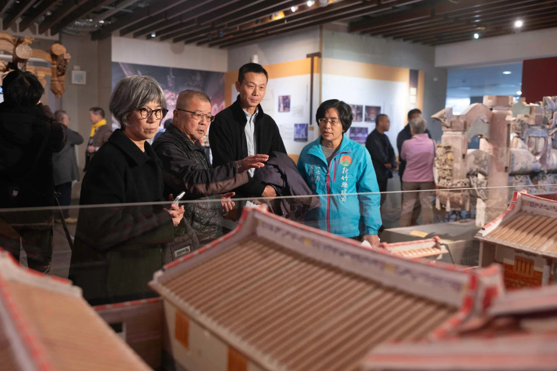 客家傳統建築工藝特展今開幕 楊文科邀鄉親揭開客家師傅智慧結晶's story cover image