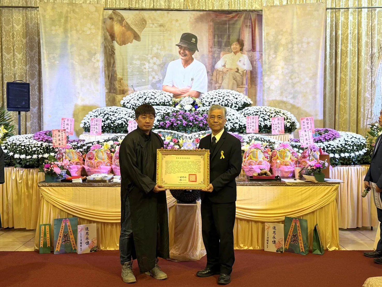 作家莊華堂辭世　畢生奉獻台灣文史、客委會頒旌揚狀致敬's story cover image