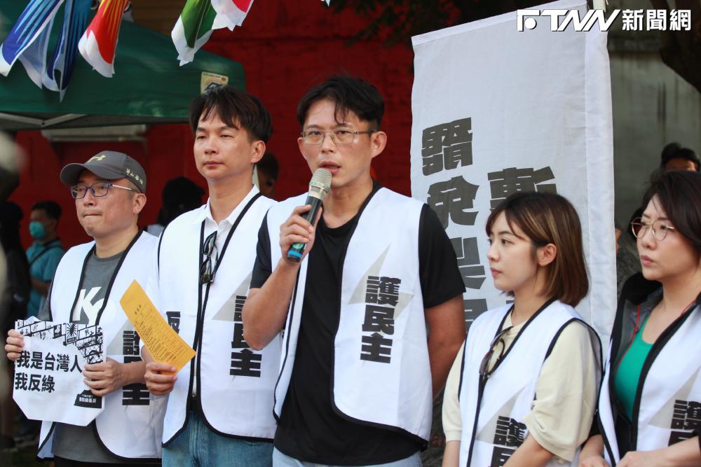 吳思瑤稱新北投車站是政績　黃國昌轟綠：北士科由黑到蹭、無恥政客's story cover image