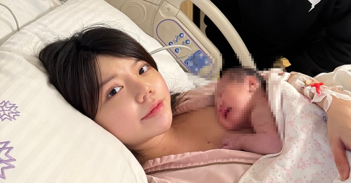 恭喜！YTR陳妮絲生了 一家3口照老公超溺愛照曝光's OG Image
