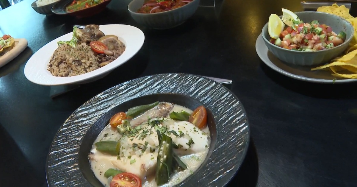 普發1萬拚10月底發放 餐飲、3C優惠戰提前開打's OG Image