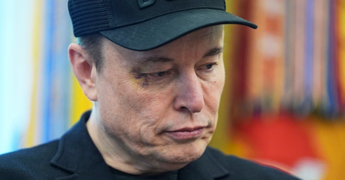 馬斯克發布「不自殺聲明」：如果掌握外星人證據 一定公開's story cover image