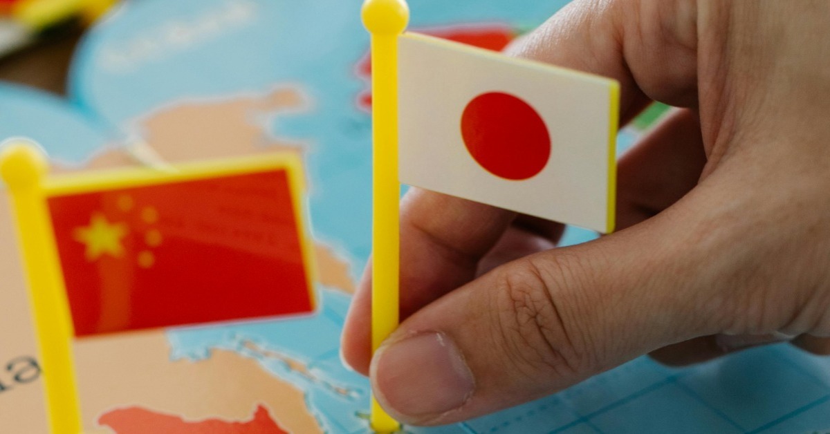 打死不看！李強避高市眼神 專家：對到眼回國完蛋