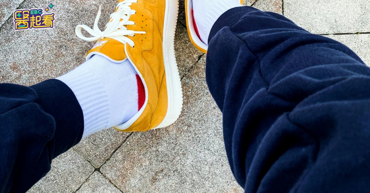 醫起看／高中生驚見「小兄弟」變黑 醫揭4警訊's story cover image