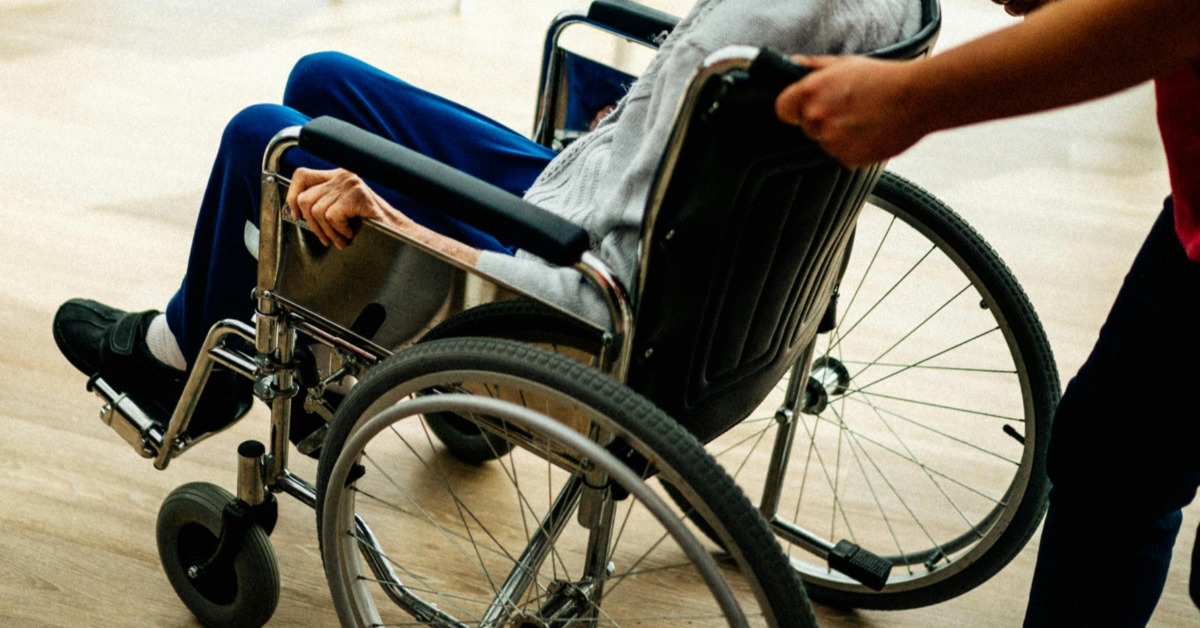 8億人瑞密婚！家屬質疑看護正當性 律師揭2疑點