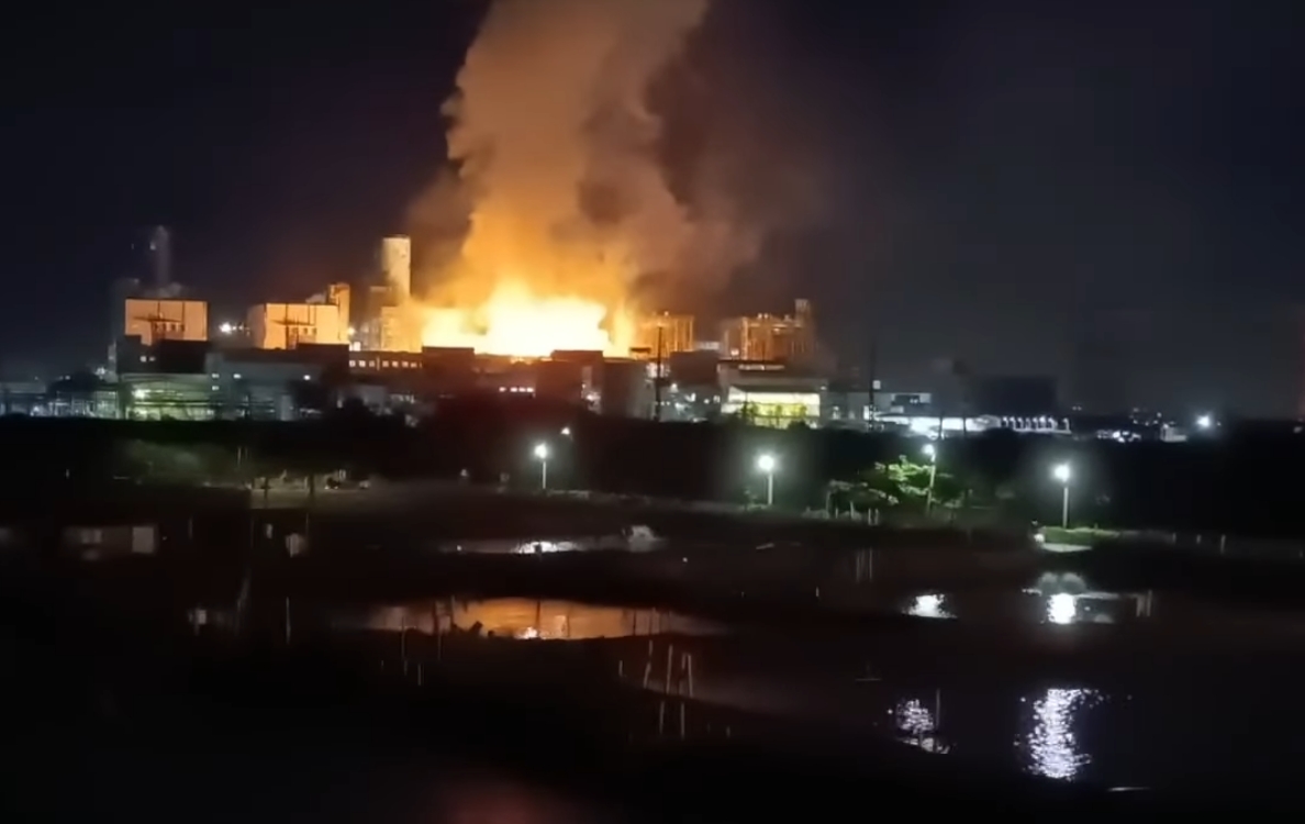 高雄興達電廠新燃氣機組火災 事故經過、供電影響、民間反應一次看's story cover image