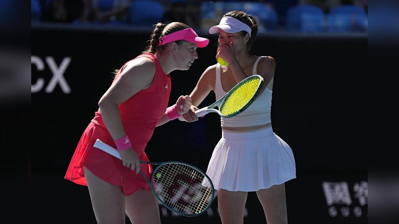 就差那麼一點！謝淑薇與搭檔「O妹」鏖戰三盤不敵對手！杜哈女網賽奪亞軍's story cover image