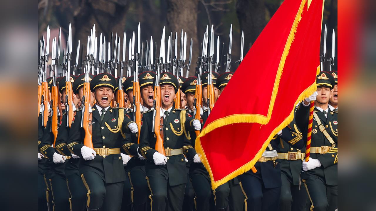 解放軍真會犯台？外媒示警入侵3階段　「這縣市」恐成理想登陸點's story cover image