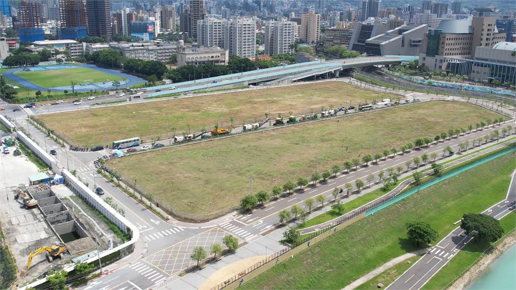 輝達進駐北士科卡關 內政部:市府可自訂專案 設定地上權's story cover image