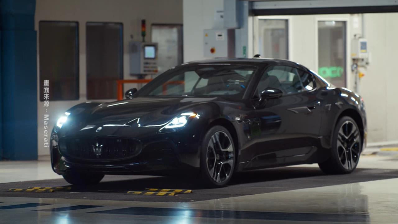 義大利豪車中國市場"打到骨折" 人民幣30萬兩天搶光光's story cover image