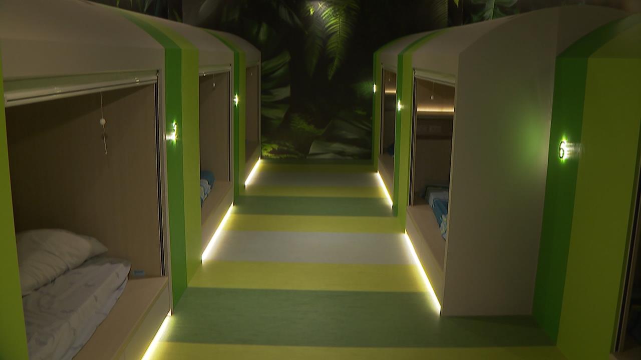 北車地底藏「神秘膠囊旅館」　網友狂敲碗：可以訂房嗎's story cover image