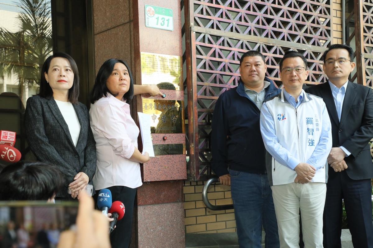 大罷免打到司法戰場 國民黨告發罷團涉偽造文書's story cover image