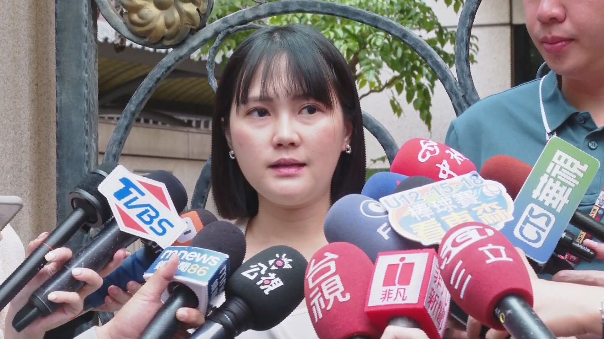 應曉薇女兒傳接棒參選　潛在對手吳怡萱：會讓自己成最好選擇's story cover image