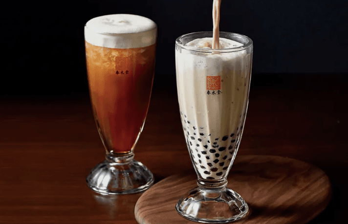 新員工出包「拿清潔水壺加水」3人送醫　春水堂公益店緊急休2天's story cover image