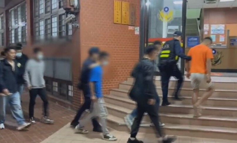 為萬元債務！8煞砍17歲少年致臟器外露　主嫌收押's story cover image