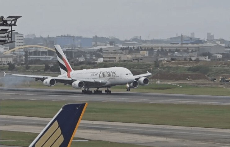 杜拜復航275國人返台　「183名團客仍滯留」交通部全力協助