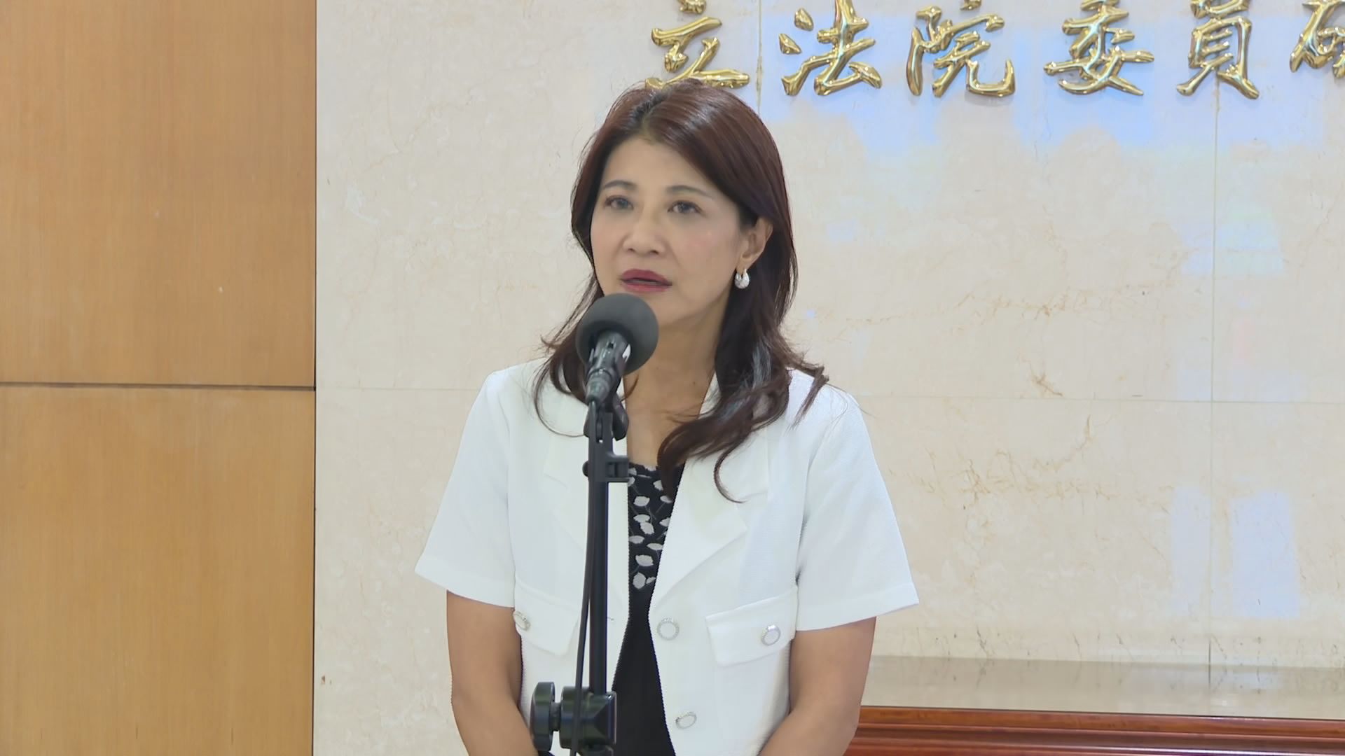 傅崐萁挨轟扯黃國昌喊「軟性抗議」　林楚茵：好的不學學這種's story cover image