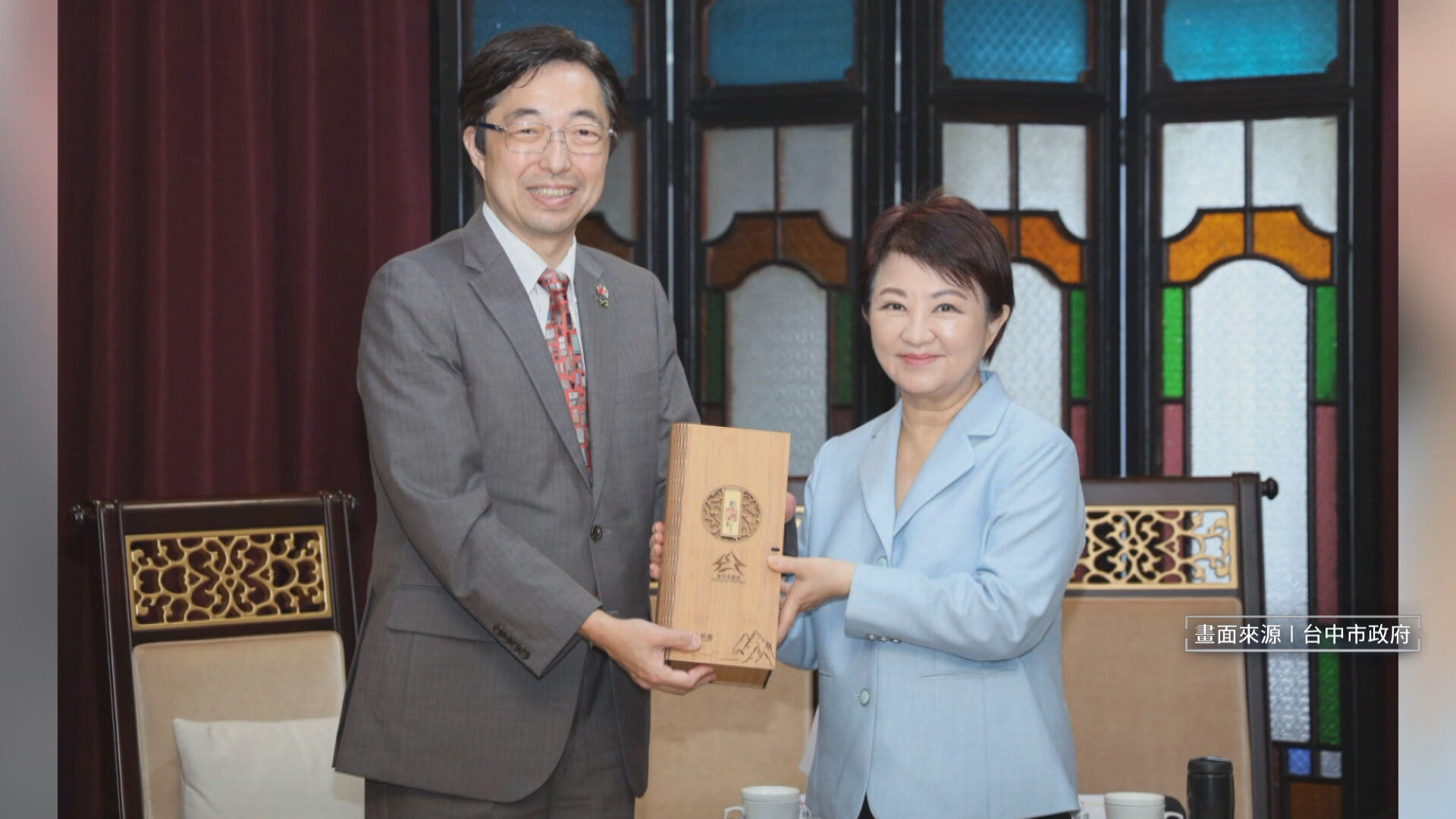 熊本遇強震時　熊本市長在台灣返日飛機上's story cover image