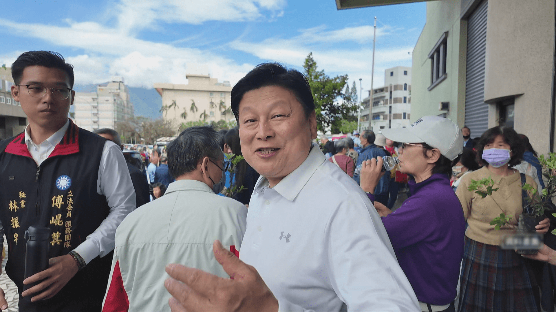 傅崐萁缺席總預算協商　韓國瑜二度發飆：立法院被黑暗力量控制住's story cover image