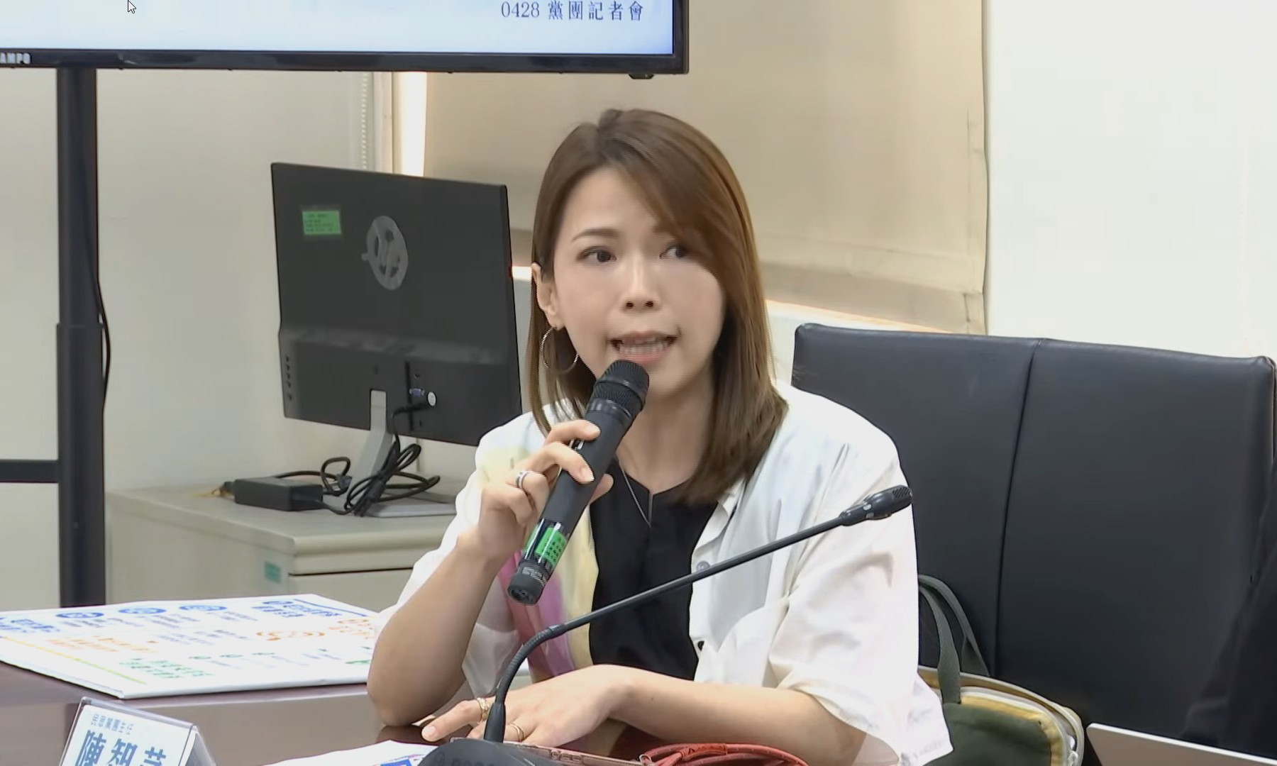 游淑慧控柯文哲拆橋阻維冠救災　陳智菡火大批違背「在野合作默契」's story cover image