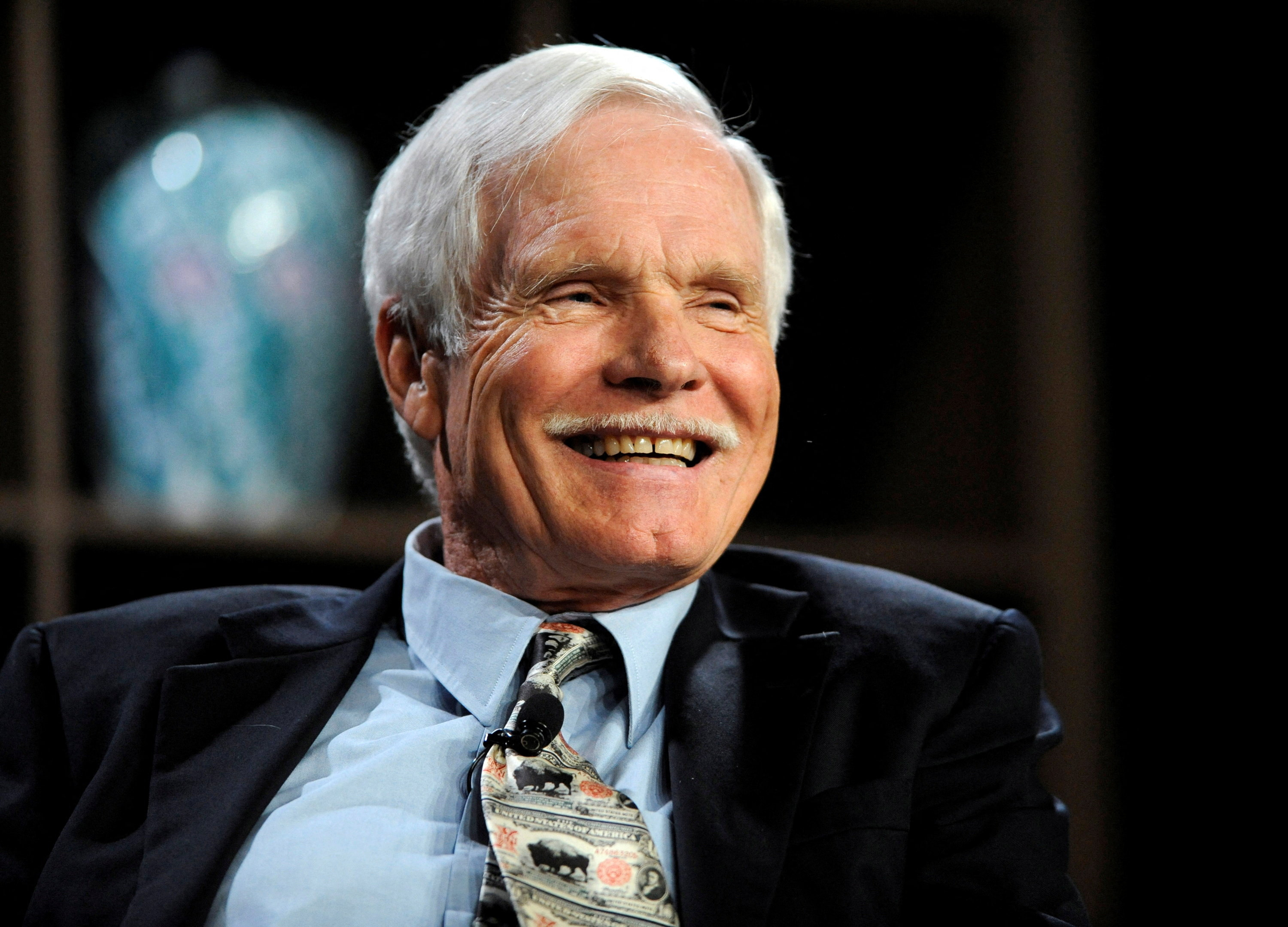 泰德・特納（Ted Turner）的功與過's story cover image