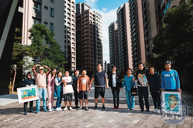 【鏡相人間】我們的第二家人　自閉症家庭的移居與共居