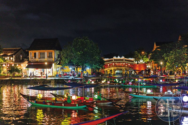 住進越南會安Moire Hoi An奢華酒店　河景套房裡泡浴缸感受漁村日常與慢生活's story cover image