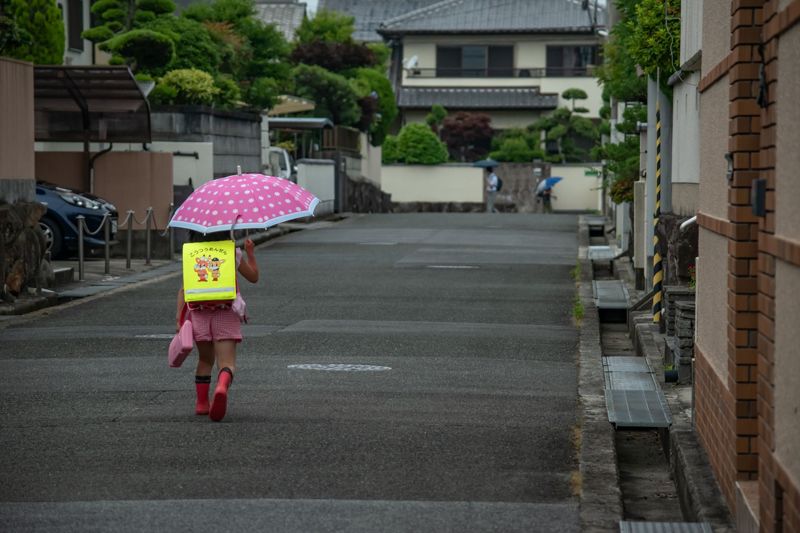 日本小學驚見狼師！對女童水壺「摩擦自拍」　被抓後認了：興奮勝過罪惡感