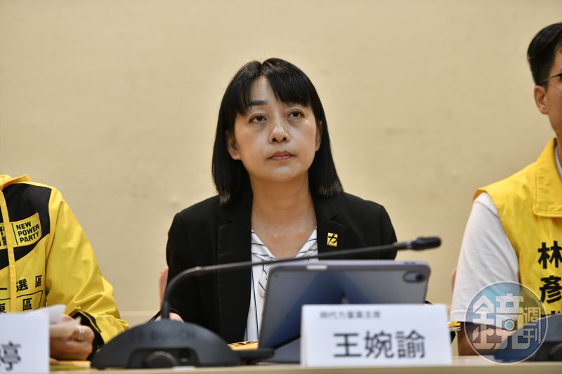 毒油危機惹民怨！卓榮泰、吳崢被點名「只會回嘴」　王婉諭：這是人民怒氣的根源