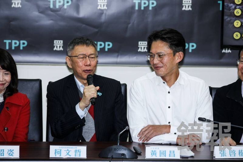 坦言曾建議陳佩琪參選2026　黃國昌曝光柯文哲反應's story cover image