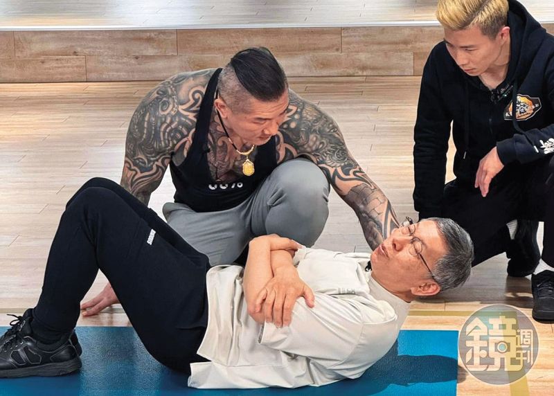 館長淫窟健身房3／健身房男女關係複雜如淫窟　館長挨批上梁不正下梁歪's OG Image