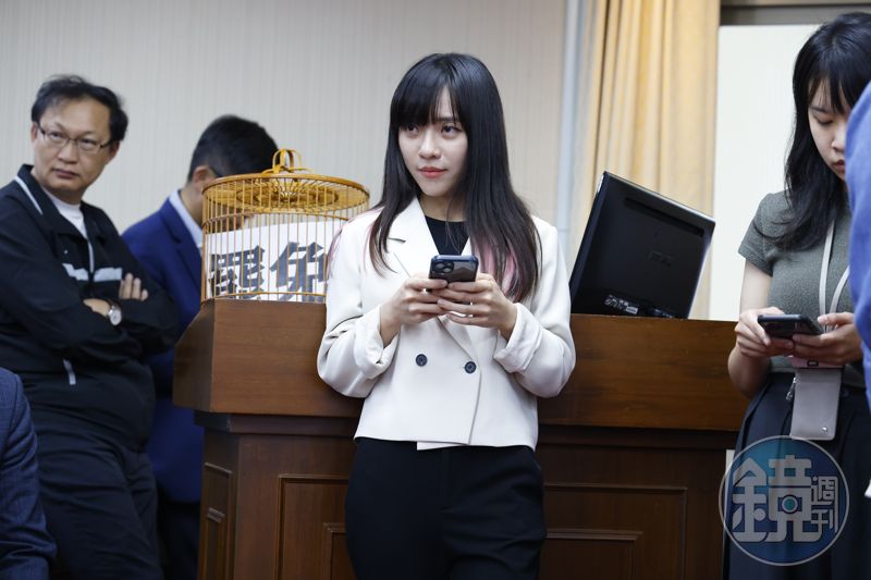 黃捷確定要選了！　明早赴高雄市黨部登記參選主委