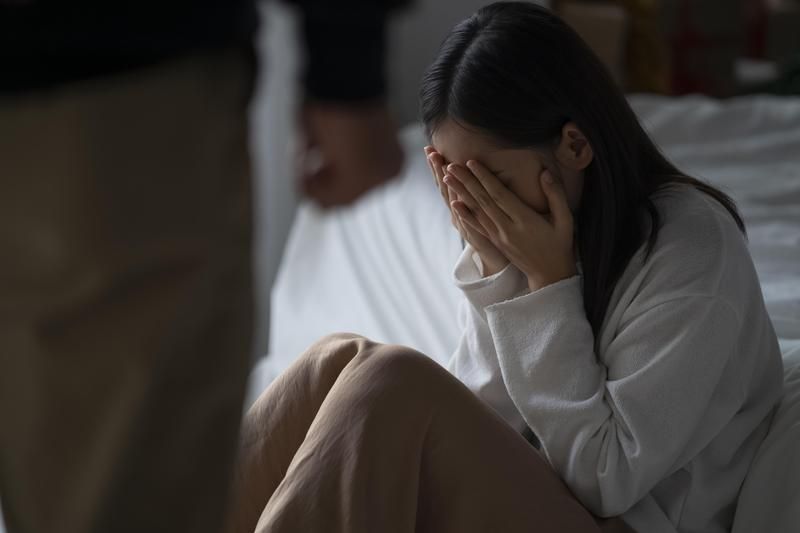 台女遊新加坡險遭性侵！旅館內被強吻、襲胸拉床上　涉案外籍員工落網's story cover image