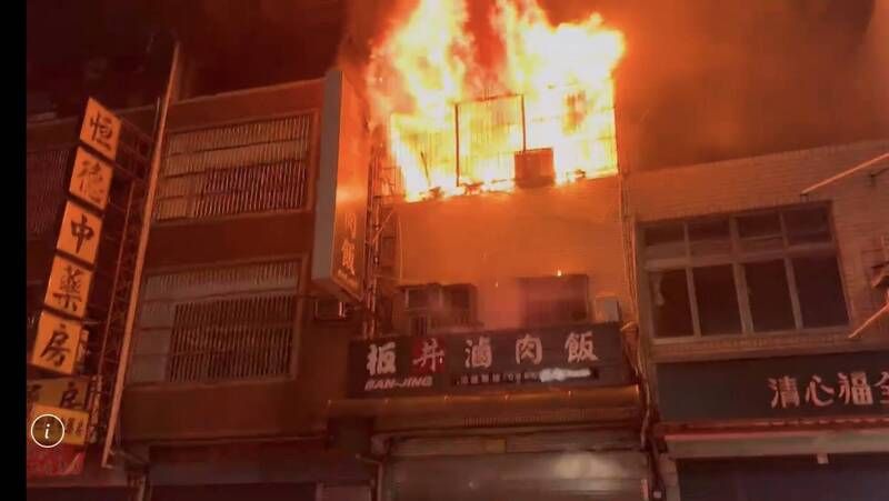 桃園八德滷肉飯店頂樓深夜惡火　42歲男子約90%燒燙傷送醫's story cover image