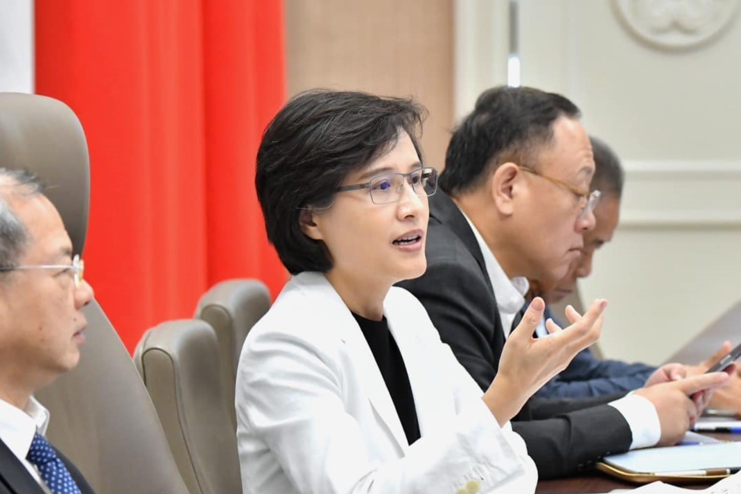 鄭麗君赴美談判小組傳啟程12日抵台　台灣關稅何時揭曉受矚目's story cover image