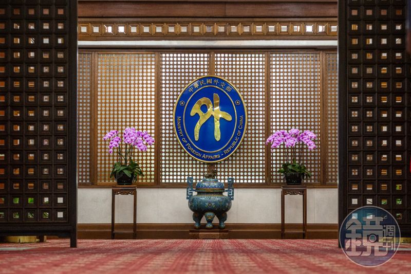 國台辦喊收「上萬封台獨舉報信」　外交部：中國對我國民無管轄權's story cover image