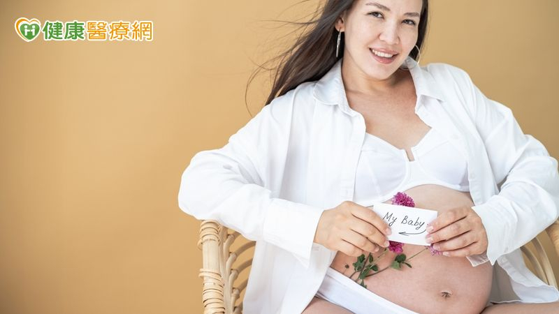 備孕竟發現24公分子宮肌瘤！　醫師妙手助她順利當媽's story cover image