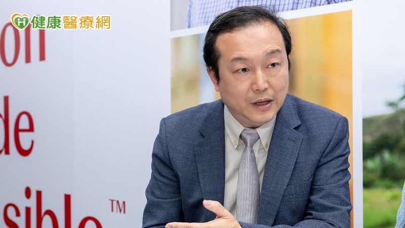 45歲男主管近視暴增700度！醫：成人度數增加注意「這眼疾」's story cover image