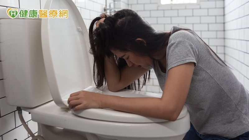 化療吐到怕？　中醫這樣「緩解噁心嘔吐」治療更耐受's story cover image