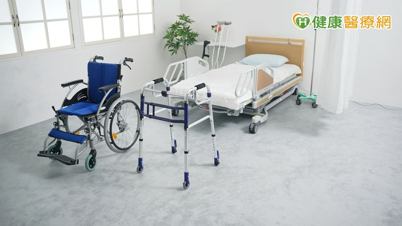 身心障礙者醫療輔具好貴？　台北市加碼補助最高2倍減輕照護重擔's story cover image