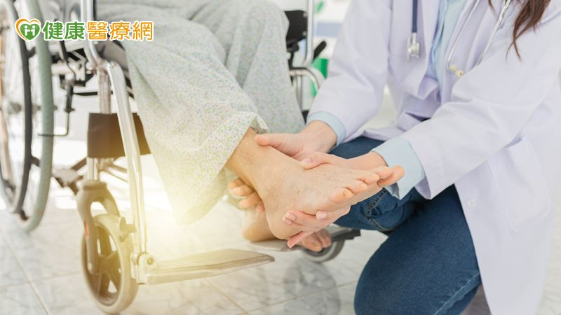 中風3年左腿無力竟能再動！　「這１非侵入式療法」助她重拾希望's story cover image