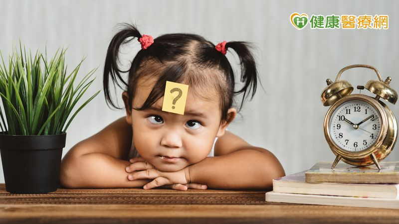 發展遲緩誤認大隻雞慢啼　專家：1歲半沒開口要注意「兒童發展評估」's story cover image