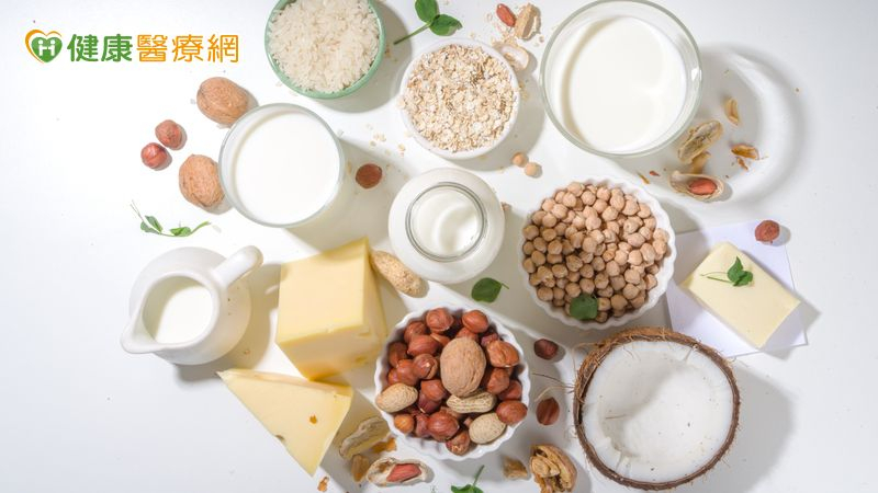 飽和脂肪OUT！營養師自製低GI奶酥　降熱量避免血糖飆升's story cover image