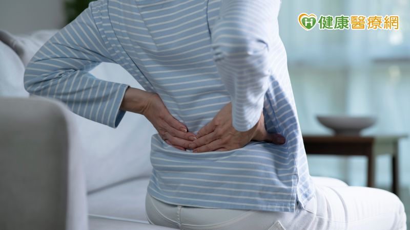 65歲婦腰痛走不動　「3D導航輔助手術」助恢復行走's story cover image