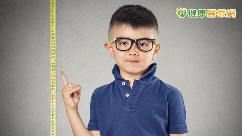 孩子長不高怎麼判斷？醫揭第3百分位警訊與生長治療評估關鍵's story cover image