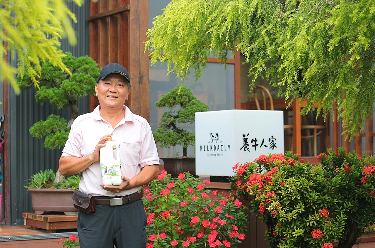乳價戰爭04》如何讓消費者、酪農雙贏？牛奶專賣店、產地團購、非典型通路是出路's story cover image