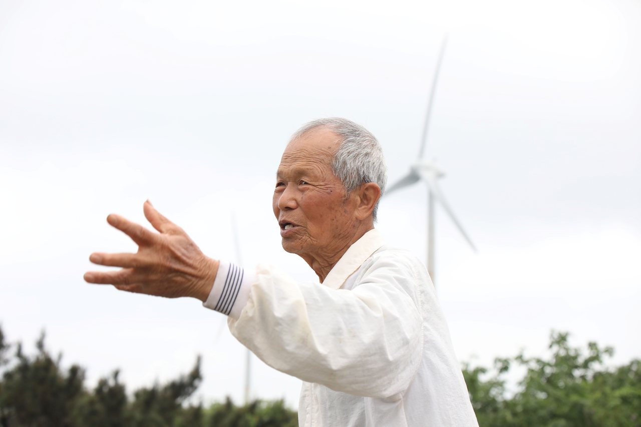風機惡夢無止盡，苗栗好望角風電業者，提「2倍大風機」更新計畫，居民憤怒抗議's story cover image