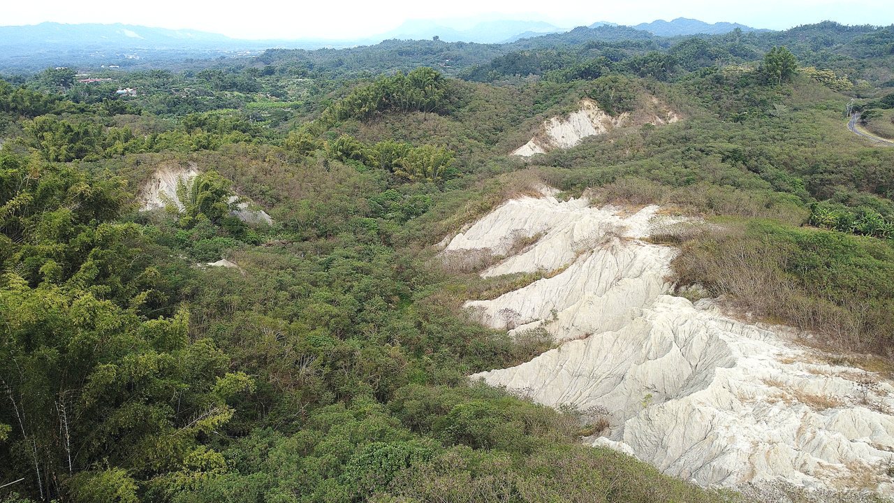 光電修法02》環評加嚴，是綠能遲來正義，或矯枉過正？正反意見解析's story cover image